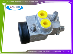 المضخة الأمامية اليمنى بدون فوهات المضخة مارشيل المصنع ملحقات الحافلات السياحية