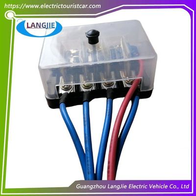 سعر جيد أربع عجلات مركبة سياحية كهربائية أربع سرعات مصابيح الحامل الانترنت